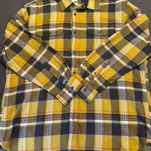 Like New The North Face Men’s Yellow and Black Flannel Shirt